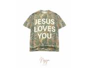 Remera camuflada Jesús Te Ama ✨