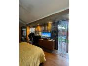 Residencia en barrio Las Mercedes