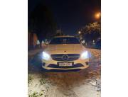 Vendo Mercedes Benz CLA 200 año 2015 en perfecto estado