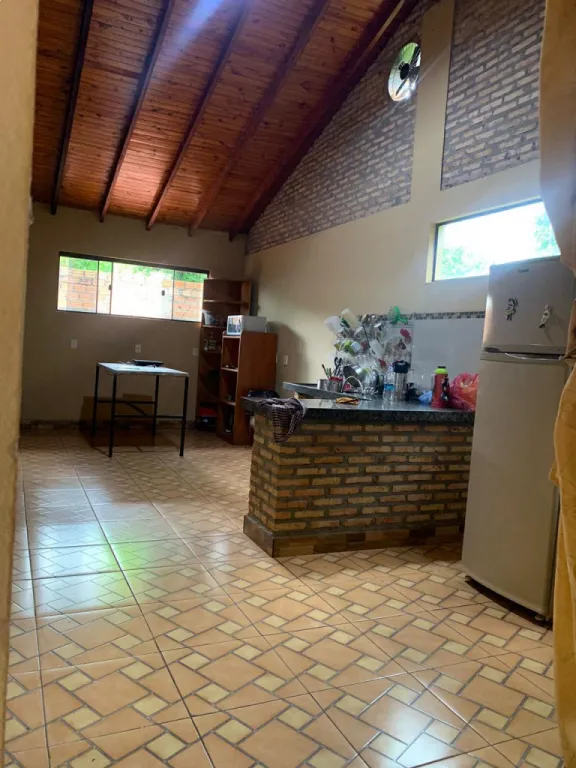 En venta propiedad para inversionistas! Mas de 1.000 mts2. Excelente ubicacion — foto 3