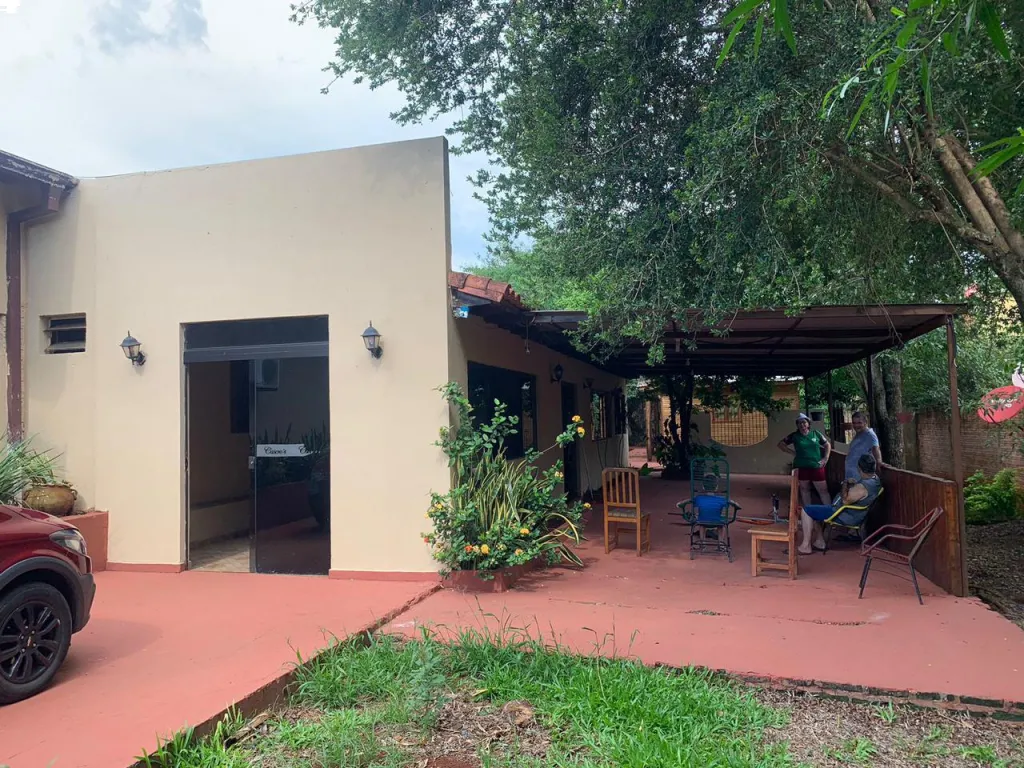 En venta propiedad para inversionistas! Mas de 1.000 mts2. Excelente ubicacion — foto 2