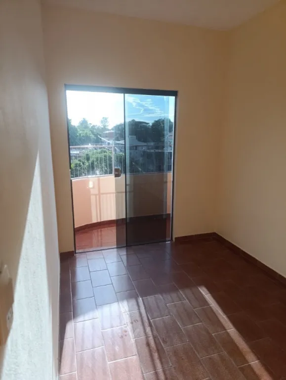 VENDO DEPARTAMENTO EN EL EDIFICIO AMÉRICA III DE ENCARNACIÓN: 3 habitaciones y 1 baño — foto 3