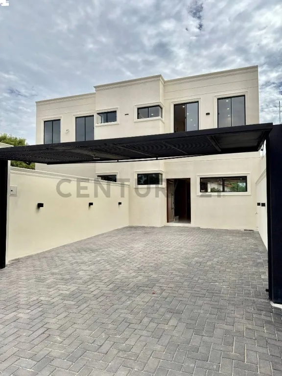 En venta Duplex de lujo a estrenar en el Cuarto Barrio de Luque — foto 3