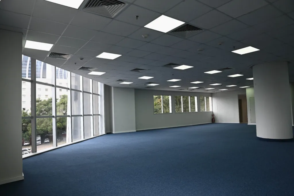 Alquilo oficinas en el World trade center — foto 3
