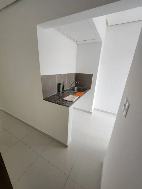 VENDO DEPTO DE 2 DORMITORIOS EN LAS LOMAS — foto 2