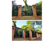 BO. MBURUVICHA ROGA, PERFIL DIPLOMÁTICO: GRAN RECEPCIÓN, 5 DORMIT, GRAN JARDÍN Y PISCINA.