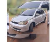 Toyota Platz., 2001. Chapa Título y CV., VENDO SÓLO DE CONTADO ÚNICO PRECIO. Sin detalles.