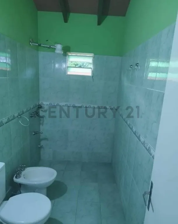 Vendo casa en Villa Elisa a pasos de Américo Picco — фото 2