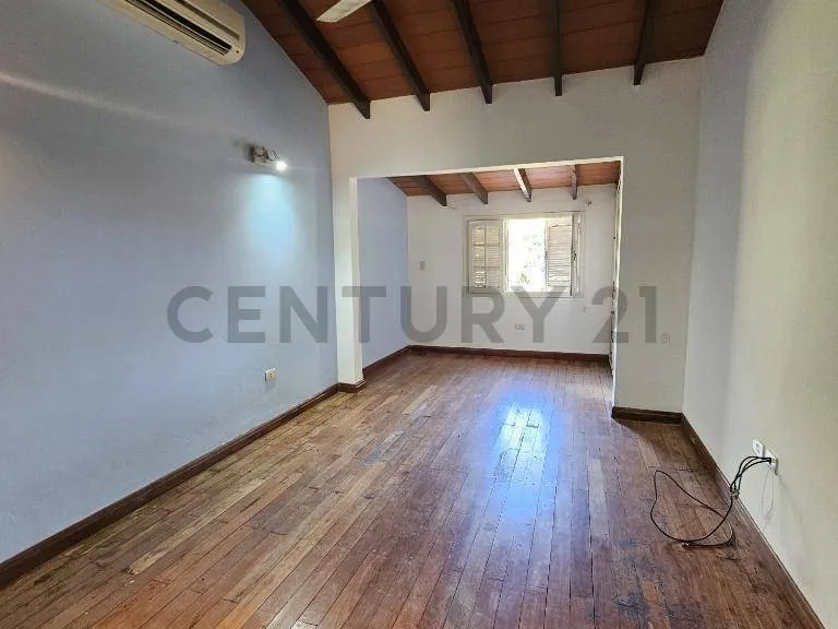 VENDO DUPLEX EN ZONA TRANQUILA - VILLA AURELIA — foto 2
