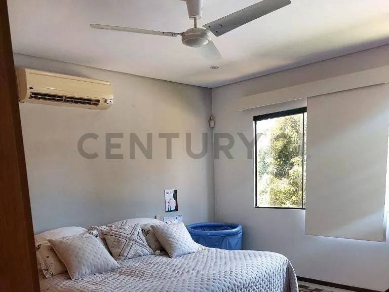 VENDO CASA MODERNA EN SALVADOR DEL MUNDO — foto 2