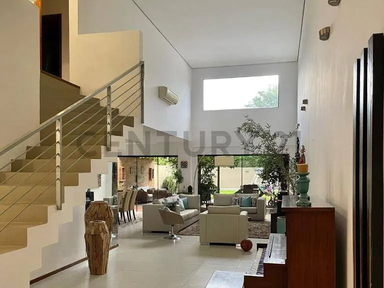 VENDO CASA MODERNA EN SALVADOR DEL MUNDO — foto 3