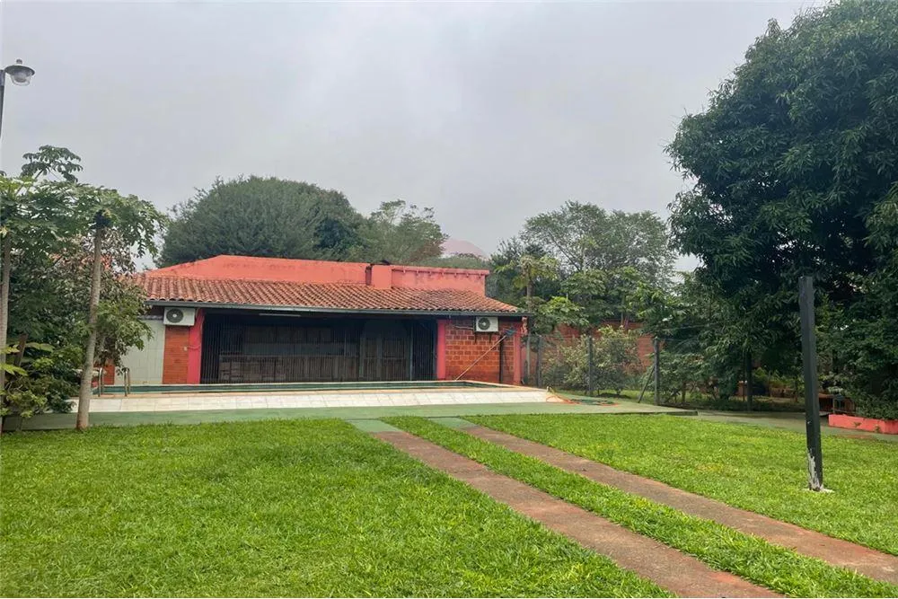 AMPLIA PROPIEDAD CON PISCINA EN ALQUILER EN MRA — фото 2