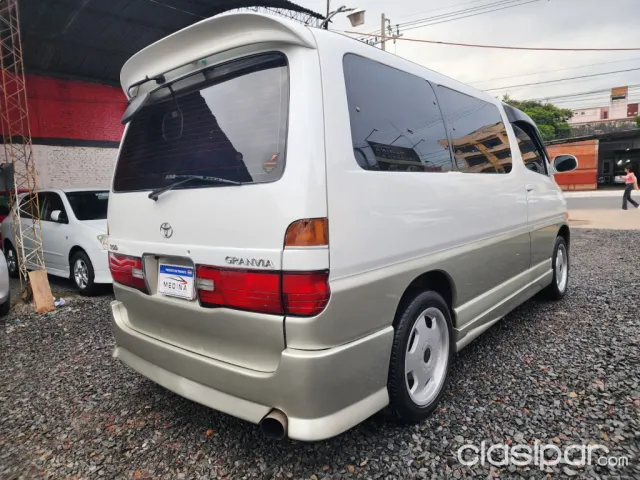 Toyota Gran Via 1997 — foto 4