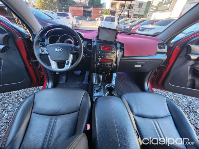 Kia Sorento 2011 — foto 7