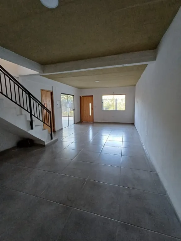 VENDO DUPLEX A ESTRENAR EN LOMA PYTA — foto 2