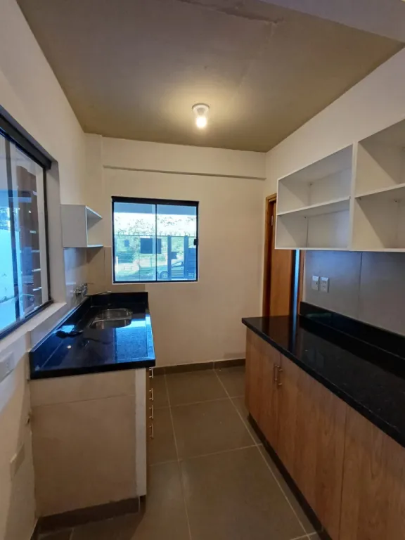 VENDO DUPLEX A ESTRENAR EN LOMA PYTA — foto 3