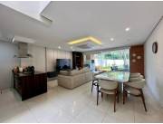 DUPLEX AMOBLADO EN LOS LAURELES