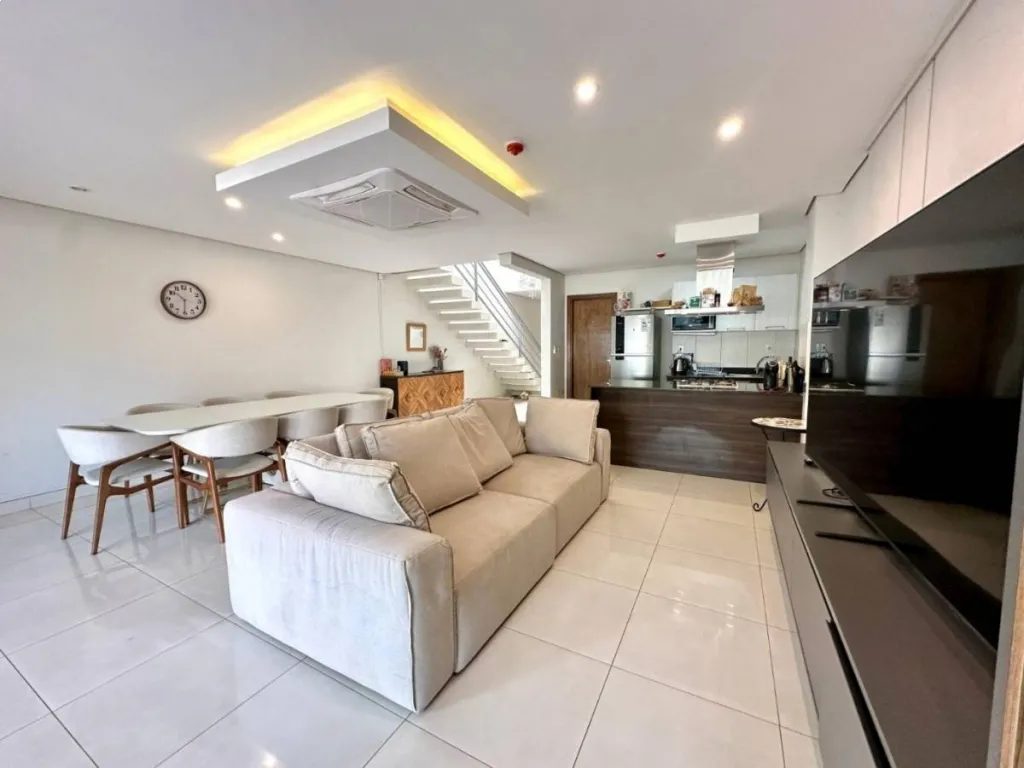 DUPLEX AMOBLADO EN LOS LAURELES — foto 2