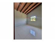 VENDO HERMOSA CASA EN CAPIATA !!