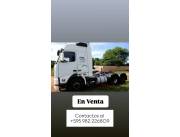 VENDO CAMION VOLVO TRUCADO AÑO 1997 MODELO FH12, FINANCIAMOS CON ENTREGA, CONVERSABLE.