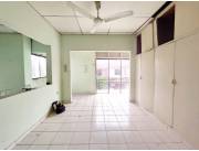 VENDO INMUEBLE EN ESQUINA (SAJONIA)