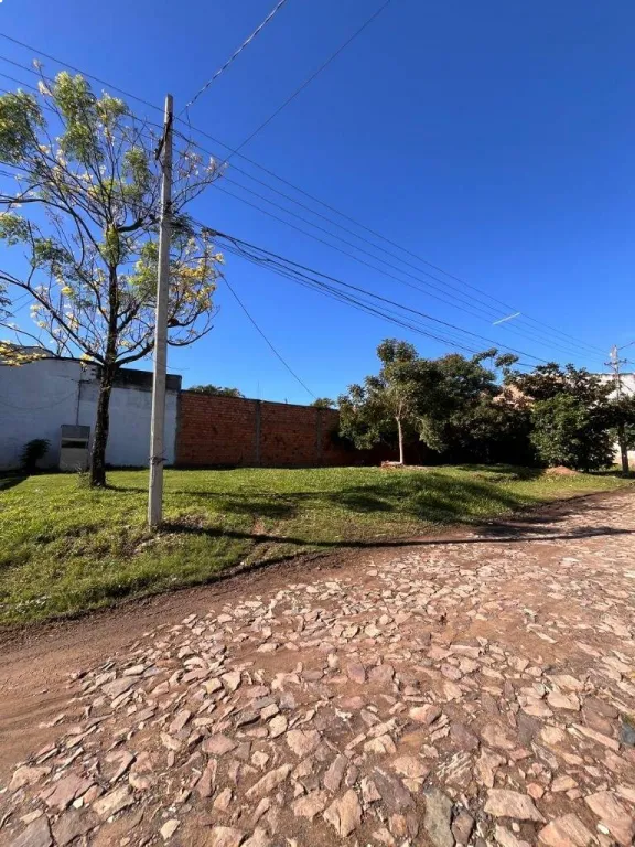 Terreno en exclelente ubicación para edificio o deposito — foto 2