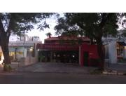 ALQUILO IMPORTANTE LOCAL COMERCIAL - GASTRONOMICO