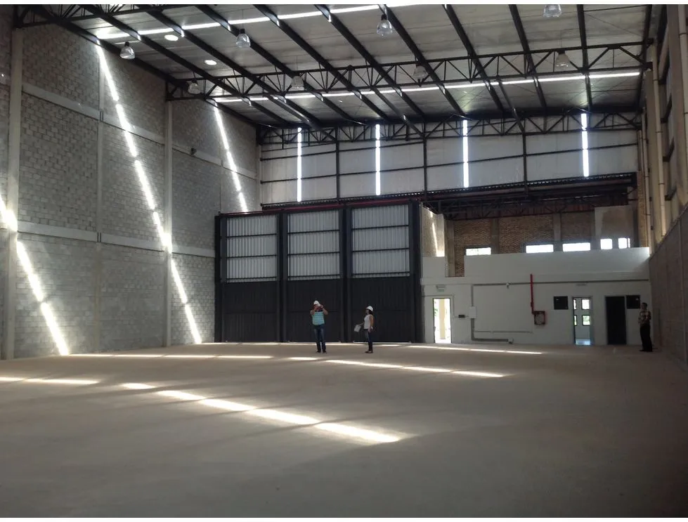 VILLA ELISA: 1.365 M2, 2 PLANTAS + OFICINAS + MANIOBRA DE CAMIONES, IDEAL P DISTRIBUIDO — foto 3