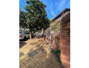 VENDO TERRENO CON CASA A DEMOLER