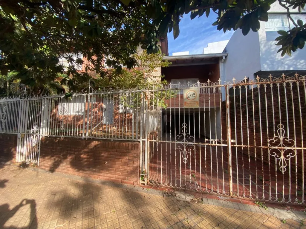 VENDO TERRENO CON CASA A DEMOLER — foto 3