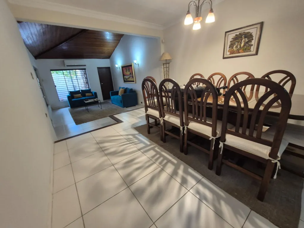 VENDO CASA EN BARRIO OBRERO — foto 2