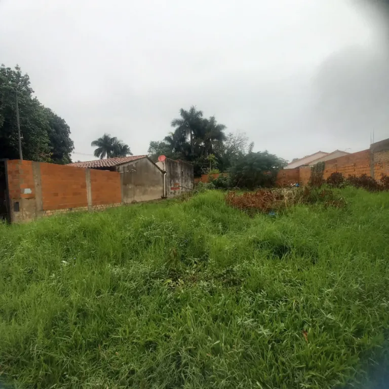 VENDO TERRENO EN LUQUE BARRIO CANADA GARAY COD 5658 — foto 2