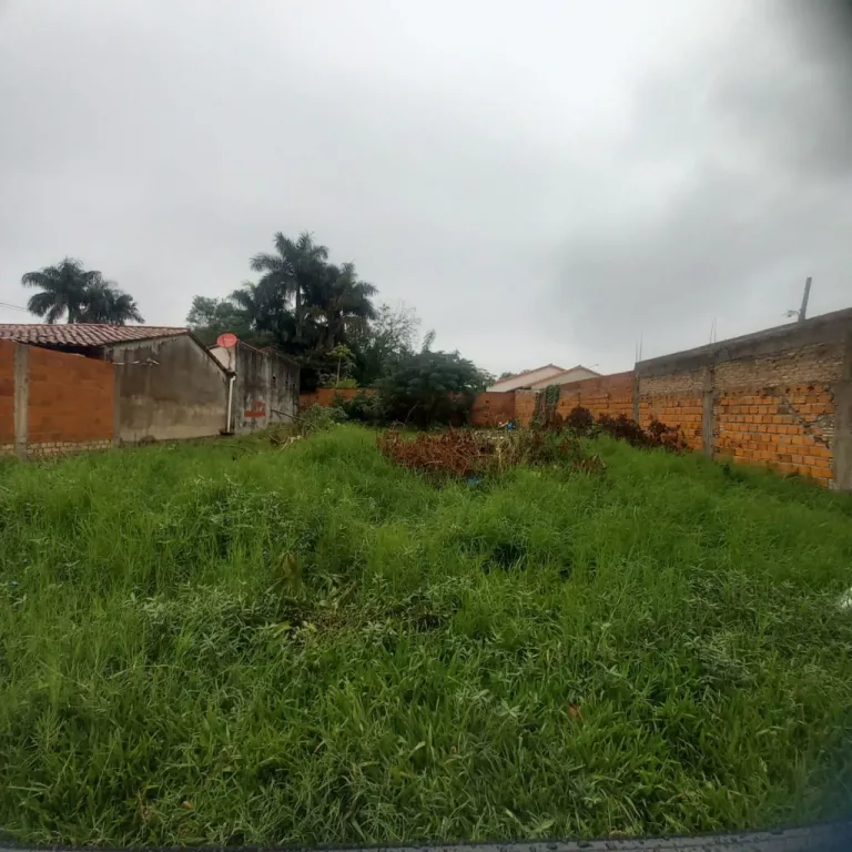 VENDO TERRENO EN LUQUE BARRIO CANADA GARAY COD 5658 — foto 3