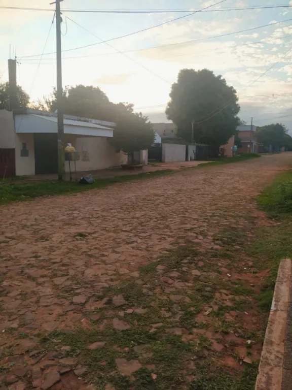 VENDO CASA EN LUQUE CUARTO BARRIO COD 5666 — foto 3