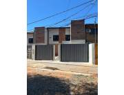 ALQUILO BELLO DUPLEX EN VILLA AURELIA