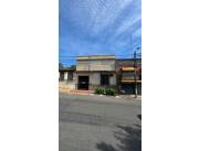 A PASOS COLEGIO CRISTO REY, CENTRO: 327 M2, P/ MUDARSE YA!! 4 DORMITORIOS, 790.000.000 GS