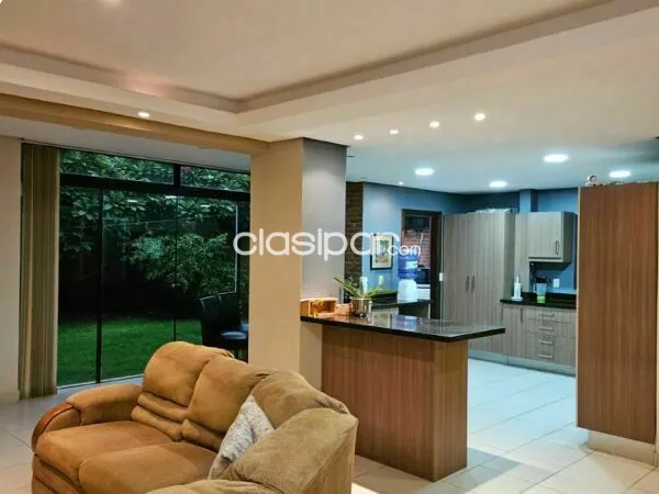 CASA EN VENTA VILLA ADELA - LUQUE — foto 3
