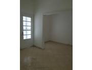 ALQUILO AMPLIO CHALET PARA VIVIENDA U OFICINA!!