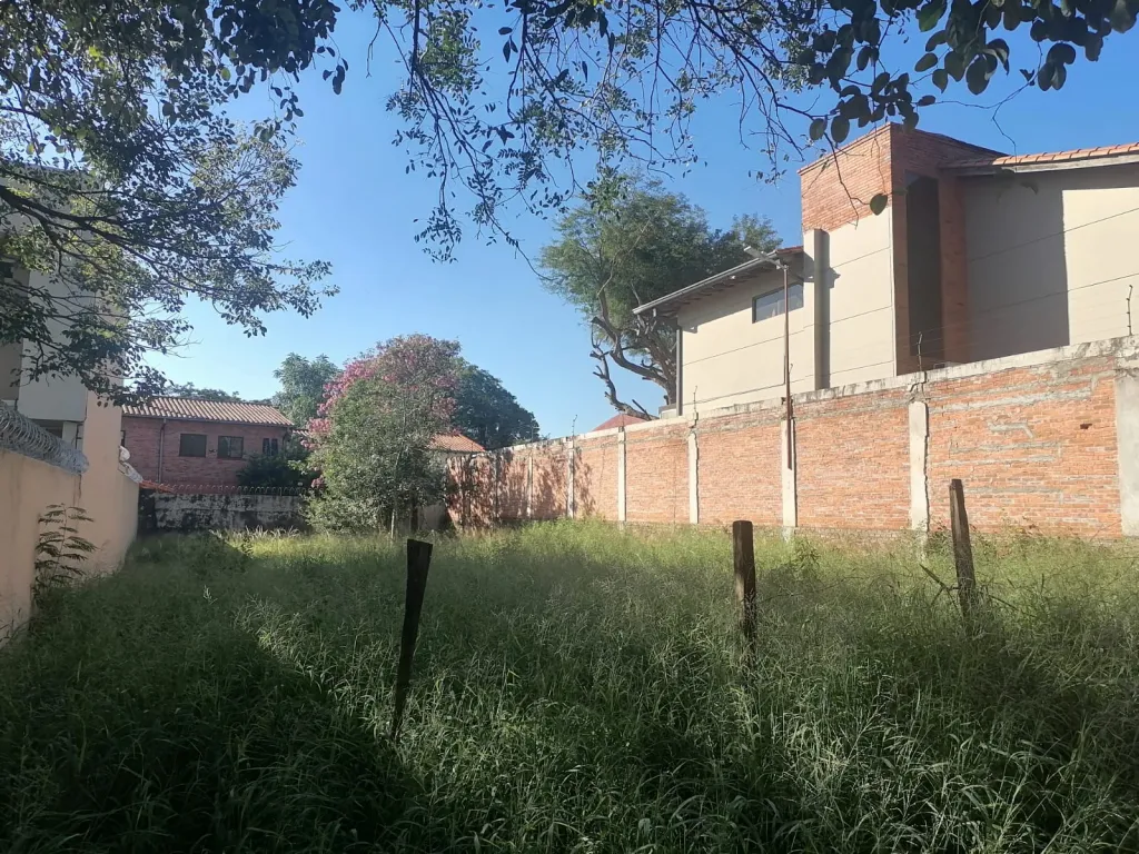 Vendo hemoso terreno zona Universidad Católica — foto 3