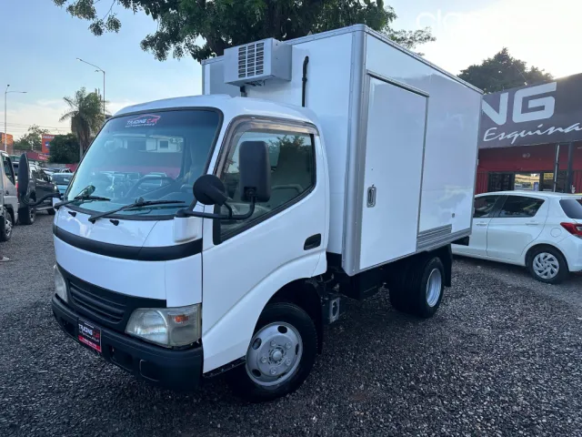 Toyota Hino Refrigerado Todo Con 2004 — foto 2