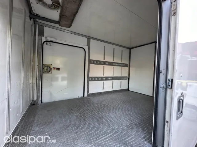 Toyota Hino Refrigerado Todo Con 2004 — foto 6