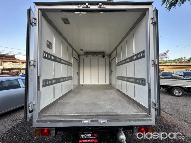 Toyota Hino Refrigerado Todo Con 2004 — foto 8