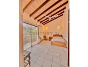 ¡Hermoso dúplex en una zona residencial privilegiada!