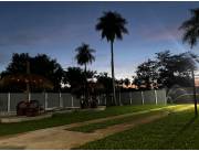 ITAUGUA: HERMOSA CASA QUINTA, IDEAL P/ RELAX, FINES DE SEMANA, 435.000.000 GS.