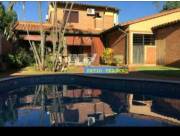 CASA EN VENTA LUQUE