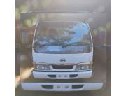 Atlas/Nissan., Sin uso en Paraguay 🇵🇾. Furgón Refrigerado p/2.000 kilos. VENDO FINANCIA