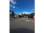 En venta Casa en Villa Adela cuarto Barrio de la ciudad de Luque