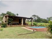 BELLA CASAQUINTA CON PISCINA EN PIRIBEBUY