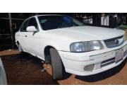 Nissan Sunny 2000 gug