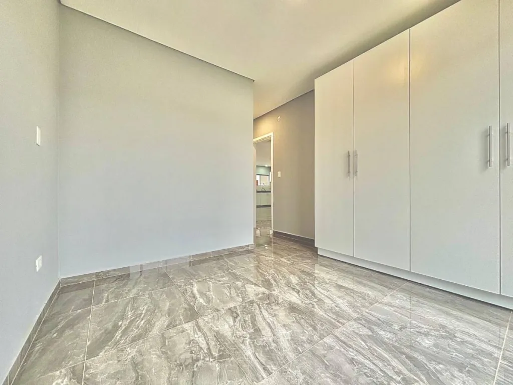 VENDO CASA A ESTRENAR EN PUERTA DEL LAGO SANBERNARDINO DE 3 DORMITORIOS — foto 2